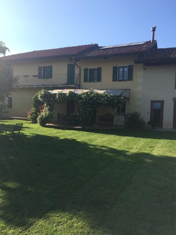Ferienwohnung Casa Del Bosco Busca Exterior foto