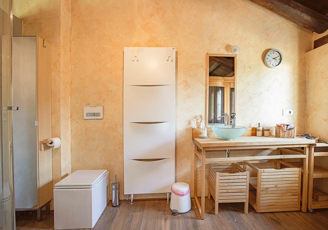 Ferienwohnung Casa Del Bosco Busca Exterior foto